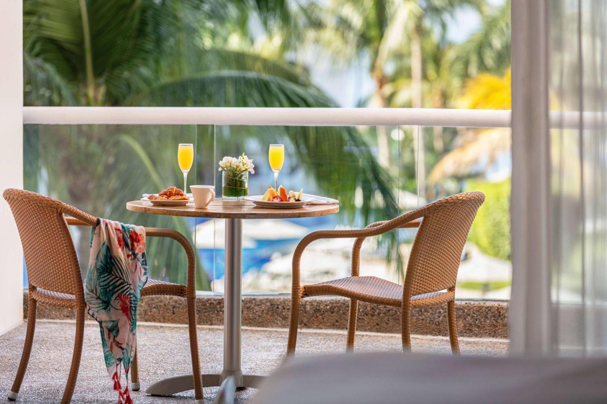 Wyndham Alltra Vallarta, All-Inclusive Resort Nuevo Vallarta Kültér fotó
